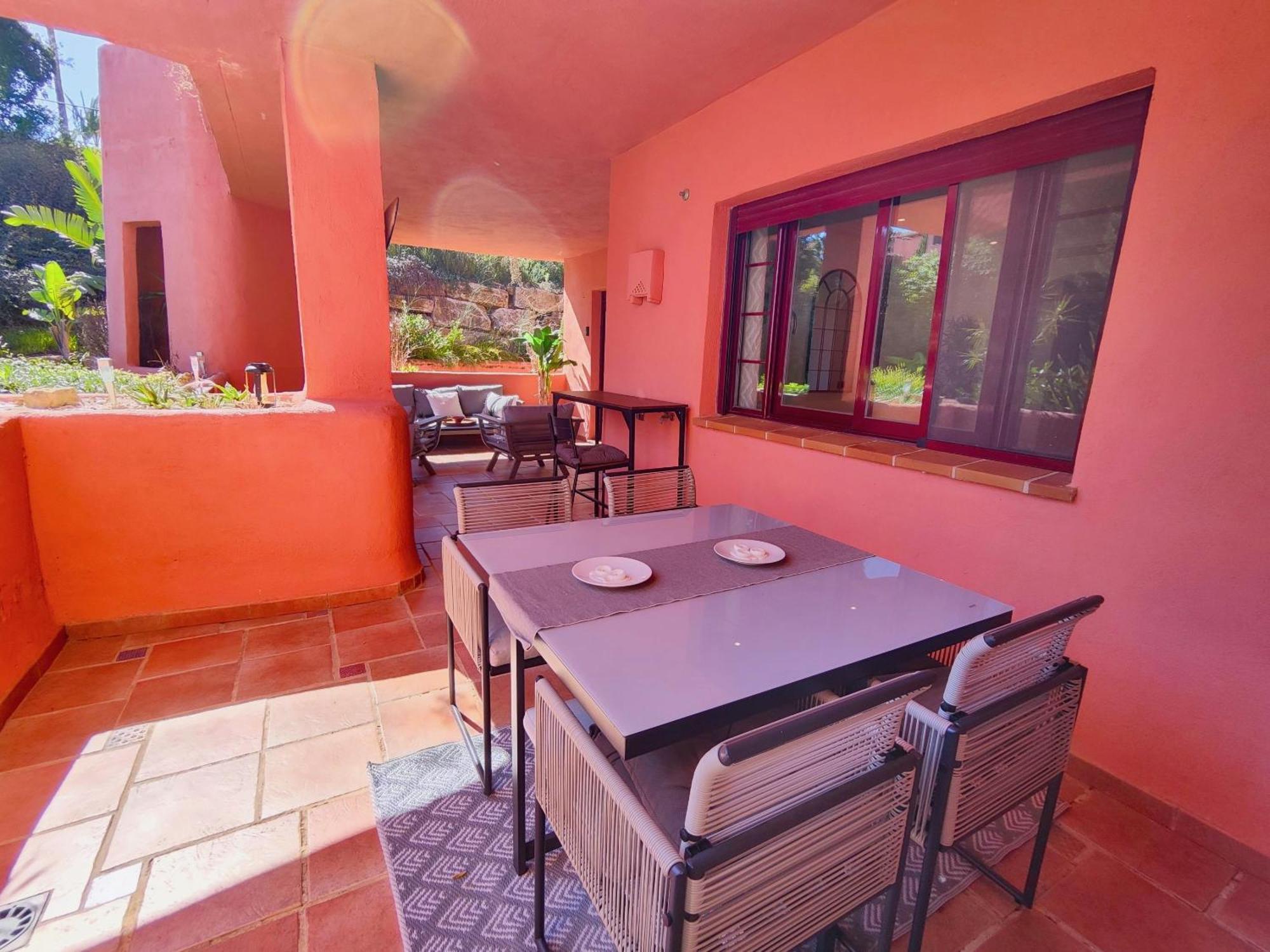 Casa De La Calma, Beautiful Apartment In El Soto Охен Экстерьер фото